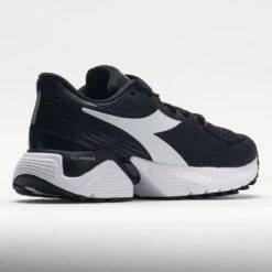 Diadora Mythos Blushield Vigore Women's Black/White -Footwear Sale 048601 6